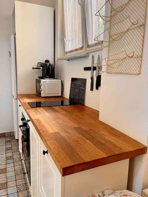 Knezits Spacious Ac Terrace Free Parking Budapest Exterior photo